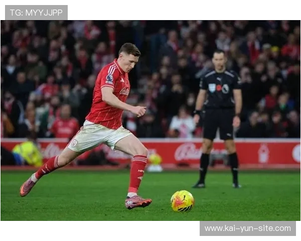 诺丁汉森林门将位置存隐患 泽尔斯带伤出战逼平曼城